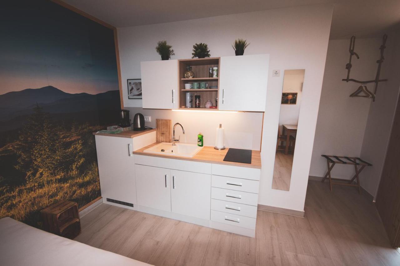 Northwest Studio Apartments Klagenfurt am Woerthersee Buitenkant foto